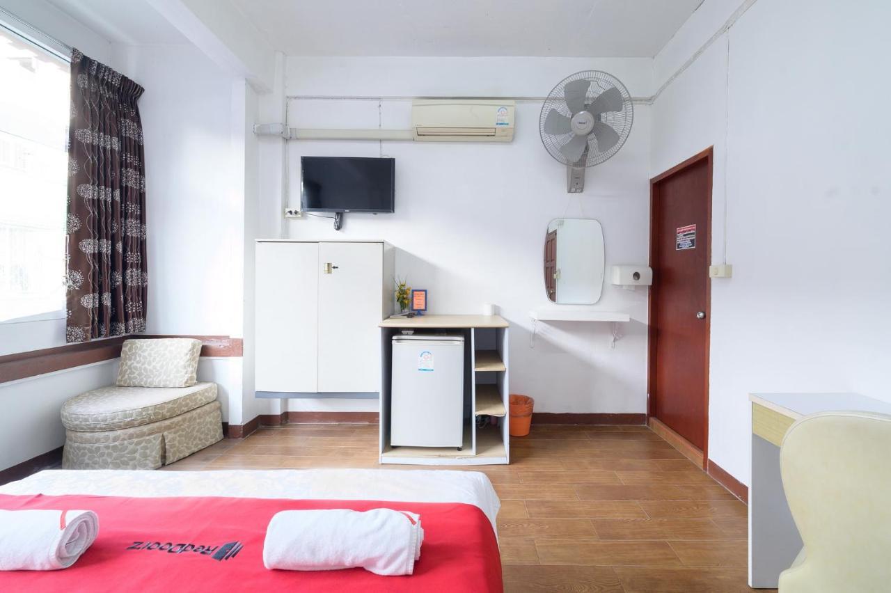 บ้านคุณน้อย 2* Bangkok